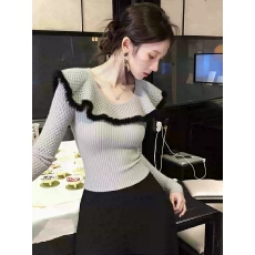 批发2025冬季上新女装绝美韩系氛围感巨好看小个子灰色<b class='q'>荷叶边</b>针织<b class='q'>毛衣</b>