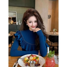 批发蓝色荷叶边针织衫2025冬季设计感绝美巨好看气质名媛<b class='q'>修身</b>打底上衣