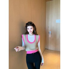 批发马甲2025新款今年流行爆款时髦洋气小香风气质减龄粉色针织背心女