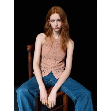 批发法式复古高级感镂空背心吊带女时尚修身单排扣无袖削肩气质上衣夏