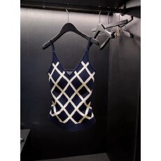 批发独特别致蓝色格纹吊带上衣女装<b class='q'>时尚</b>夏季内搭外穿气质名媛背心小衫