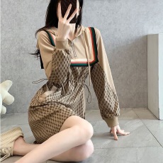 批发春秋季款拉链长袖连衣裙女连帽抽绳时尚修身显瘦626