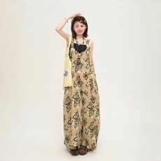 批发宽松休闲慵懒风oversize吊带<b class='q'>连体裤女</b>夏V领蝴蝶印花背带阔腿裤