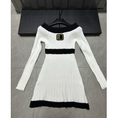 批发25年秋季新款nn家金线字母一字肩针织长袖套头<b class='q'>连衣裙</b>宽松百搭裙子