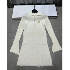 批发纯欲长袖镂空针织<b class='q'>连衣裙</b>2025秋季新款设计感气质收腰显瘦裙