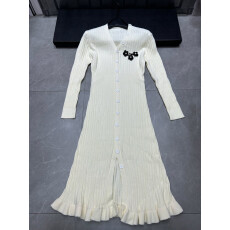 批发法式V领针织长裙黑色裙子包臀毛衣裙秋冬收腰显瘦气质打底<b class='q'>连衣裙</b>