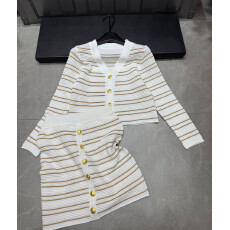 批发法式小香风V领黑金<b class='q'>条纹</b>金色扣针织开衫上衣<b class='q'>半身裙</b>两件套套装早秋