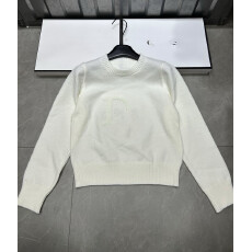 批发欧货<b class='q'>高端</b>绝美字母圆领植绒大字母毛衣套头宽松百搭软糯亲肤打底衫