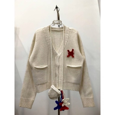 批发秋冬季新款新年红V领纽扣小挂件针织<b class='q'>开衫</b><b class='q'>女</b>百搭<b class='q'>毛衣</b>外套