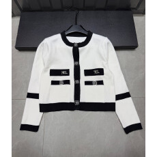 批发2025秋冬新款小香风高级感显瘦<b class='q'>针织</b><b class='q'>开衫</b>女设计感小众毛衣外套上衣