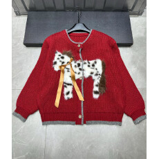 批发斑点小马的冬日”贴布绣针织红毛衣开衫外套