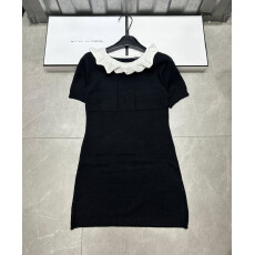 批发2025冬新款花边圆领辣妹风柔软针织<b class='q'>连衣裙</b>女短袖套头<b class='q'>刺绣</b>精致名媛