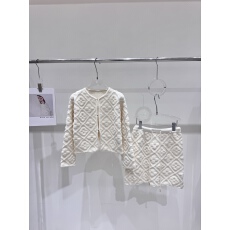 批发金扣小香针织套装女法式气质高智感短<b class='q'>外套</b>上衣包臀半身裙子套装