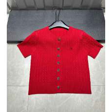 批发自留款推荐~卡通刺绣圆领针织开衫女冬季款百搭减龄<b class='q'>毛衣</b>外套