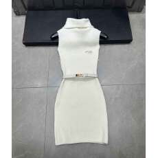 批发设计感高领露肩针织<b class='q'>连衣裙</b>女新款甜俏娇衿收腰度假包臀裙