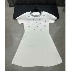 批发香香水钻领堆<b class='q'>连衣裙</b>女高级感大方独特漂亮时尚绝美气质名媛<b class='q'>连衣裙</b>