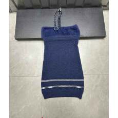 批发2026春季新款气质显瘦<b class='q'>连衣裙</b>辣妹挂脖抹胸裙藏青色针织包臀短裙