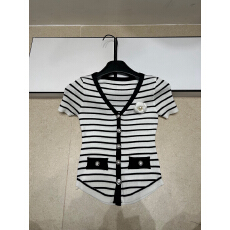 批发2026年春夏新款针织花朵撞色条纹短袖单排扣<b class='q'>开衫</b>修身显瘦百搭上衣