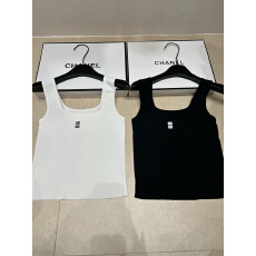 批发2026年春夏新款针织字母方领无袖套头背心修身显瘦百搭女小背心