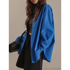 批发克莱因蓝翻领<b class='q'>衬衫</b>女秋冬新款高级感小众显白通勤宽松百搭叠穿<b class='q'>衬衣</b>