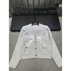 批发2025秋冬新款香红宝石蝴蝶亮片V领针织开衫减龄宽松百搭外套