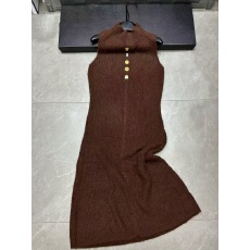 批发2025秋冬新款长款气质针织<b class='q'>背心连衣裙</b>