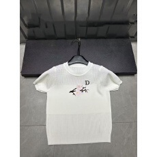 批发2026春<b class='q'>夏</b>就款字母花朵刺绣镂空圆领针织短袖休闲百搭上衣