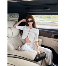 批发新款镂空五分袖短款<b class='q'>针织</b>短袖休闲内穿外搭上性感休闲上衣