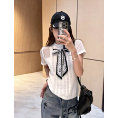 批发新款镂空拼接蝴蝶结圆领针织短袖简约通勤百搭上衣