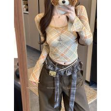 批发纯欲格纹长袖T恤女修身显瘦<b class='q'>打底衫</b>上衣