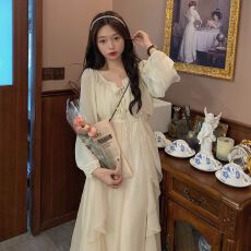 批发法式超仙度假<b class='q'>沙滩裙</b>女海南三亚旅游性感露背吊带荷叶边连衣裙套装