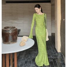 批发法式小资多巴胺掐腰长裙海边度假气质喇叭袖圆领绿色印花<b class='q'>连衣裙</b>女