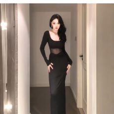 批发性感纯欲风蕾丝<b class='q'>网纱</b>长袖连衣<b class='q'>裙</b>女秋冬高级感气质收腰包臀鱼尾长<b class='q'>裙</b>