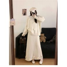 批发巨好看的圆领<b class='q'>长袖</b>针织裙女秋冬季新款加厚宽松蝴蝶结拼接<b class='q'>连衣裙</b>子