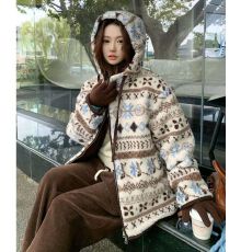 批发时尚连帽仿羊羔毛外套女秋冬款2025新款小个子加厚保暖棉衣