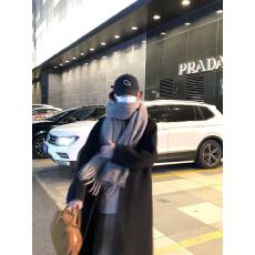 批发<b class='q'>韩版</b>小个子中长款呢子大衣加厚衫秋冬款保暖流行直简型毛呢外套衫