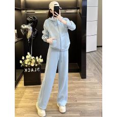批发洋气时尚加绒套装女连帽卫衣休闲阔腿裤两件套