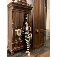 撞色条纹v领吊带连衣裙女夏季气质修身收腰长裙显瘦开叉包臀裙子