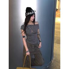 批发复古撞色条纹短袖<b class='q'>T</b><b class='q'>恤</b>女装夏季新款修身<b class='q'>紧身</b>甜辣风斜领露肩上衣ins