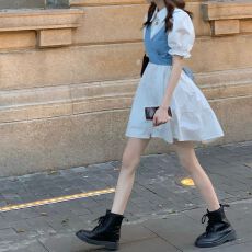 批发<b class='q'>韩版</b>学院风牛仔吊带背心设计感小众外穿衬衫连衣裙子两件套装女夏