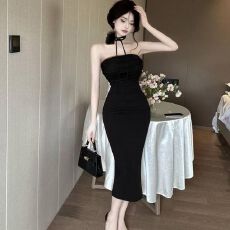 批发法式复古花朵抹胸长裙性感一字领露肩<b class='q'>修身</b>显瘦包臀<b class='q'>连衣裙</b>夏季新款