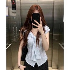 批发韩系V领短袖衬衫女夏季穿搭蕾丝花边衬衣<b class='q'>小衫</b>显瘦学院风蓝色上衣