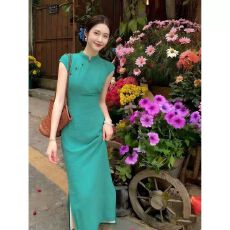 批发新中式国风温柔显白绿色冰丝褶皱改良<b class='q'>旗袍</b>短袖气质修身显瘦<b class='q'>连衣裙</b>
