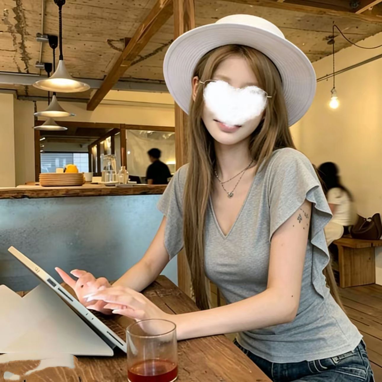 RY7628# 2026小飞袖V领短袖T恤女修身显瘦百搭纯欲辣妹夏季上衣