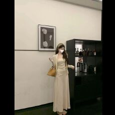批发巨好看的早秋漂亮韩系小套装清冷富家千金穿搭气质<b class='q'>连衣</b>裙子女秋季