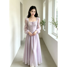 批发清新紫色长款方领长袖<b class='q'>连衣裙</b>女秋季法式复古千金风气质收腰裙子