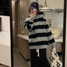 批发2026条纹黑灰卫衣女<b class='q'>长袖</b>宽松新款<b class='q'>韩版</b>