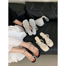 批发气质坡跟法式小凉拖鞋仙女鞋子2025新款夏季时尚外穿水钻细带凉鞋