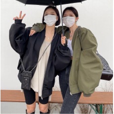 批发有货秋装新款复古工装<b class='q'>夹克</b>衫风衣外套女立领宽松棒球服