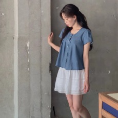 批发chic 韩版<b class='q'>假两件</b>屁帘圆领<b class='q'>衬衫</b>上衣